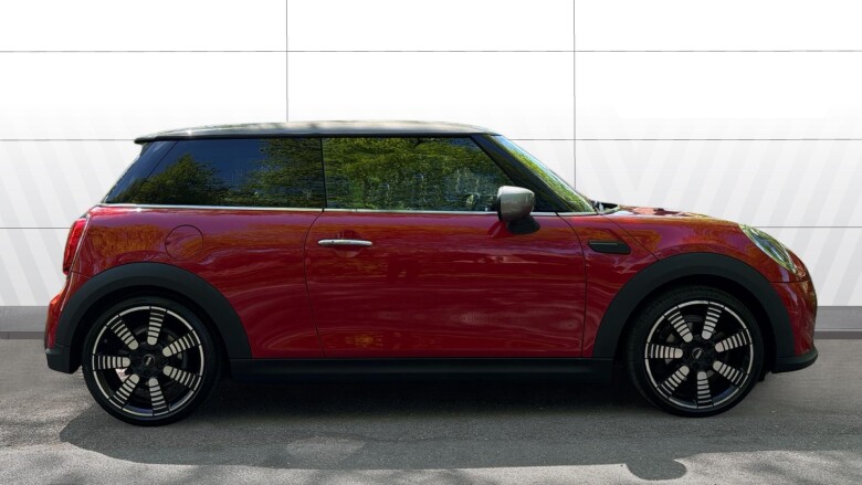 MINI Hatchback 1.5 Cooper Exclusive 3dr Auto Petrol Hatchback